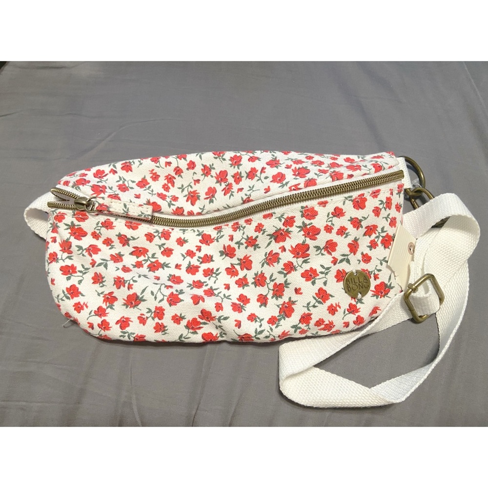 Billabong floral Fanny pack